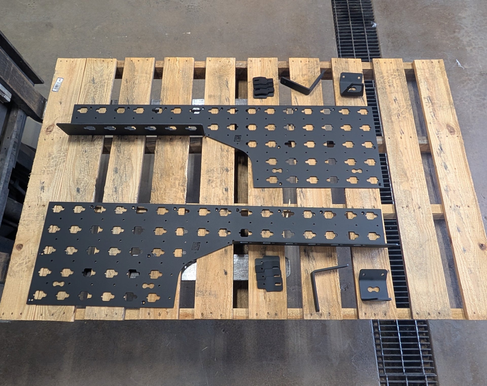 MOBUL Bed Side Panel - Tacoma (3rd Gen)